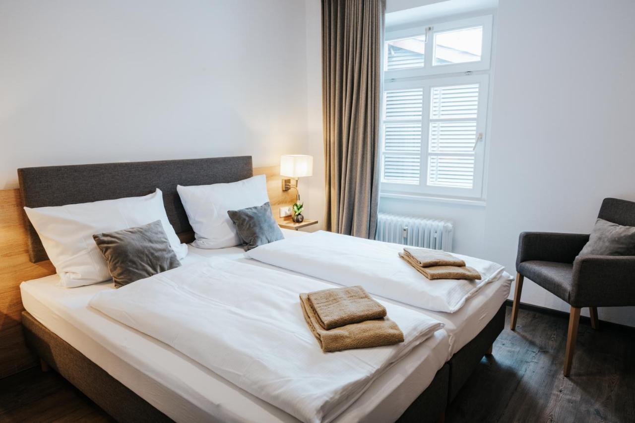 Residenz Weingut Schloss Reinhartshausen Bed & Breakfast Eltville am Rhein Екстериор снимка