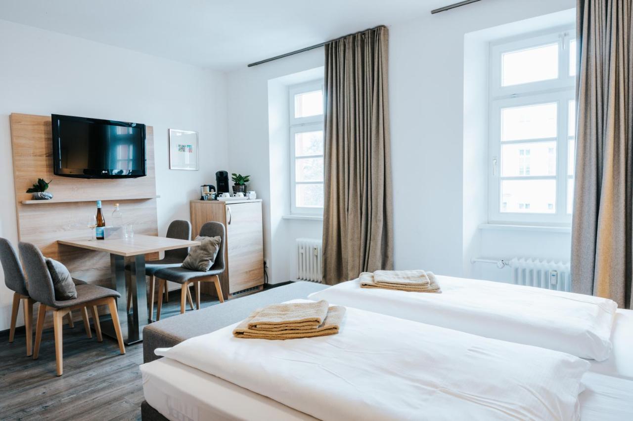 Residenz Weingut Schloss Reinhartshausen Bed & Breakfast Eltville am Rhein Екстериор снимка