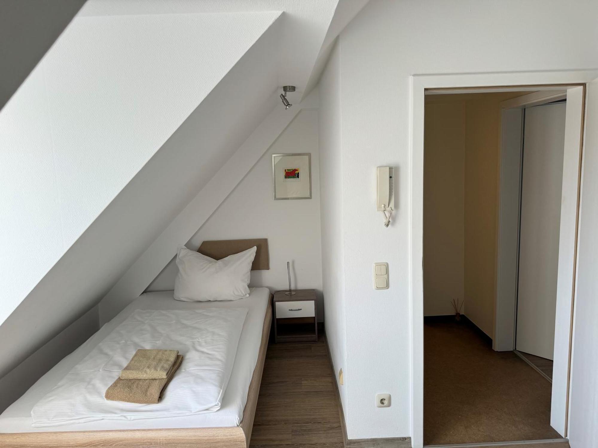 Residenz Weingut Schloss Reinhartshausen Bed & Breakfast Eltville am Rhein Екстериор снимка
