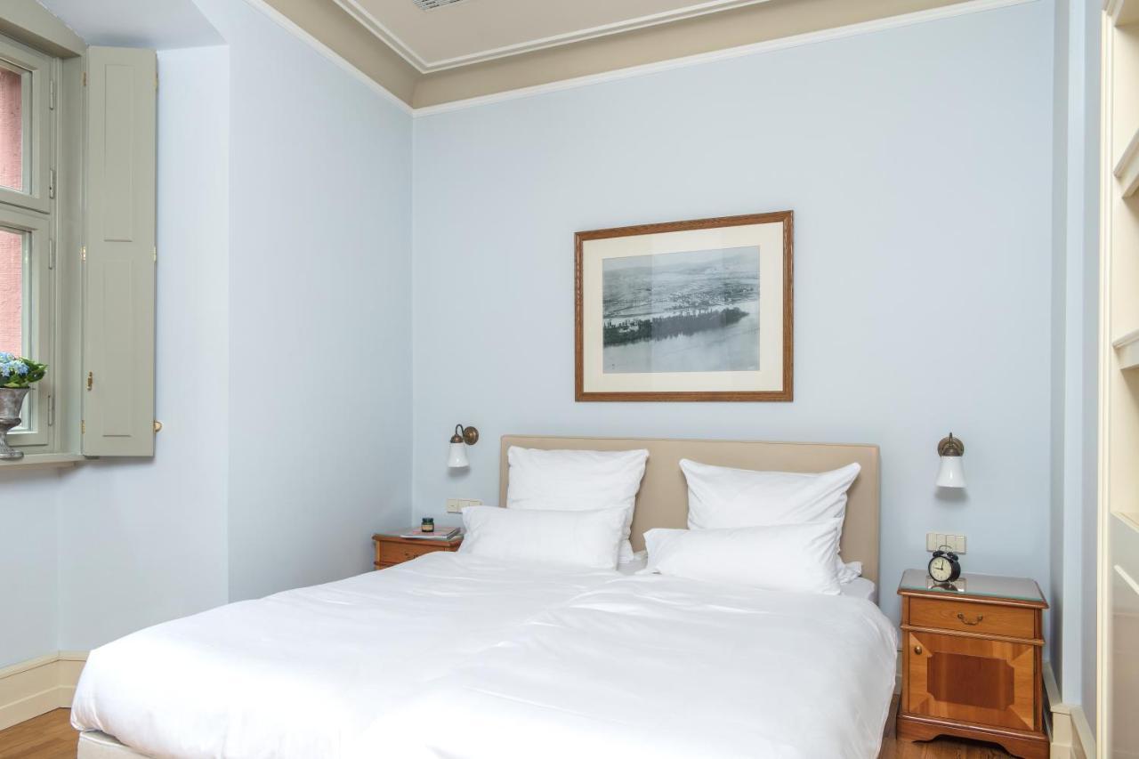 Residenz Weingut Schloss Reinhartshausen Bed & Breakfast Eltville am Rhein Екстериор снимка